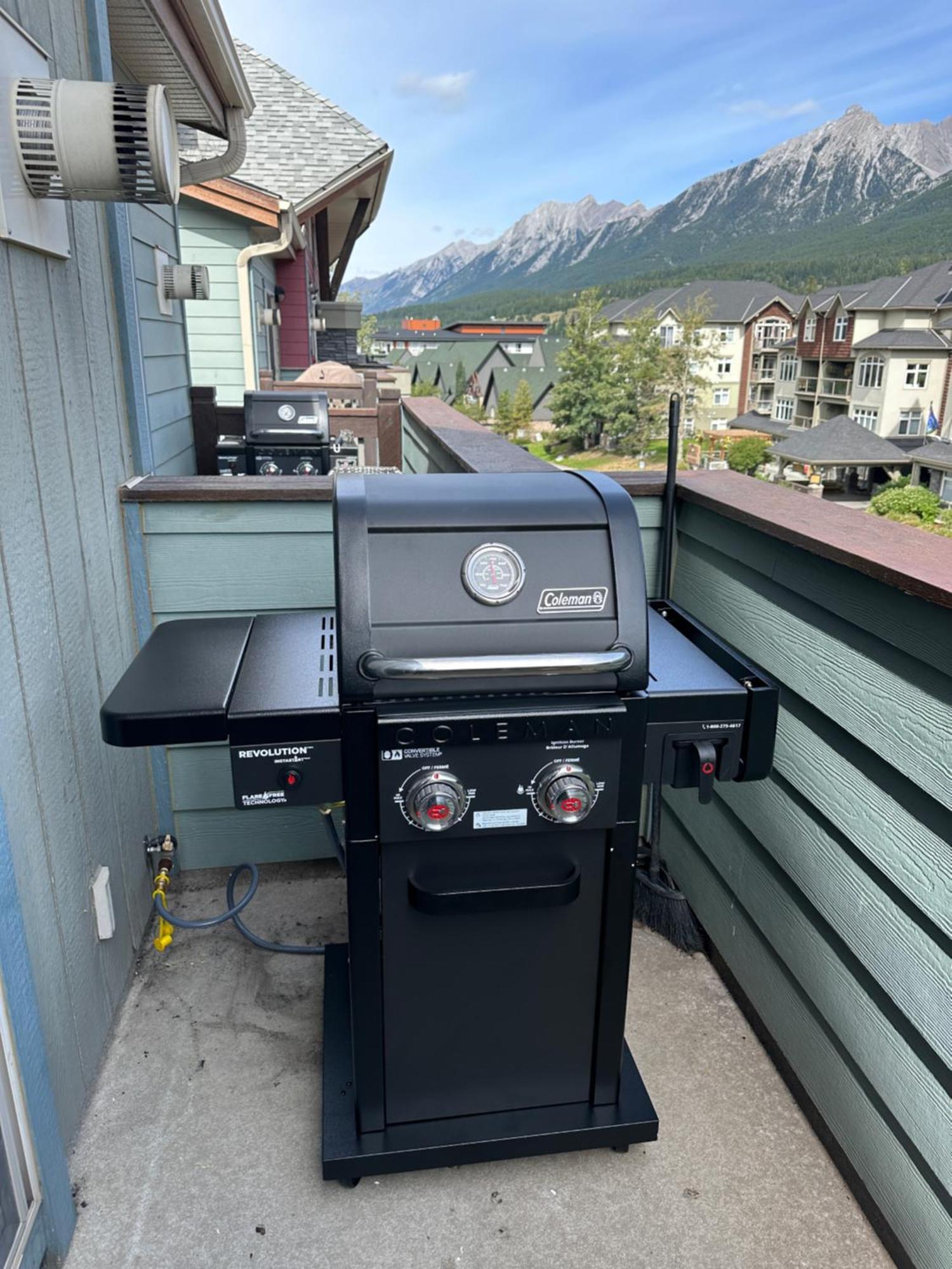 Canmore Mountain View Loft Apartment Heated Outdoor Pool Экстерьер фото